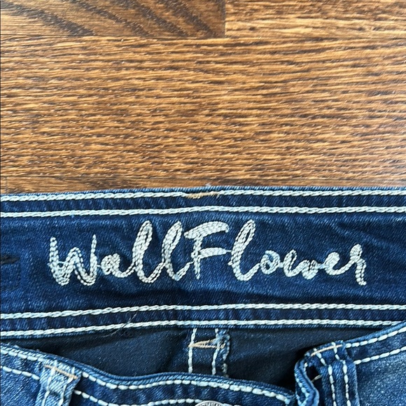 Wallflower Blue Skinny Jeans with Stretch - Picture 2 of 9